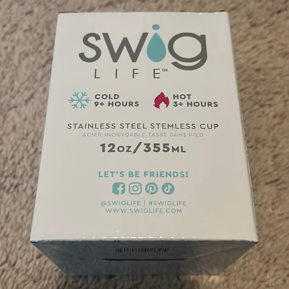 Swig Life 12oz stemless tumbler. Never used